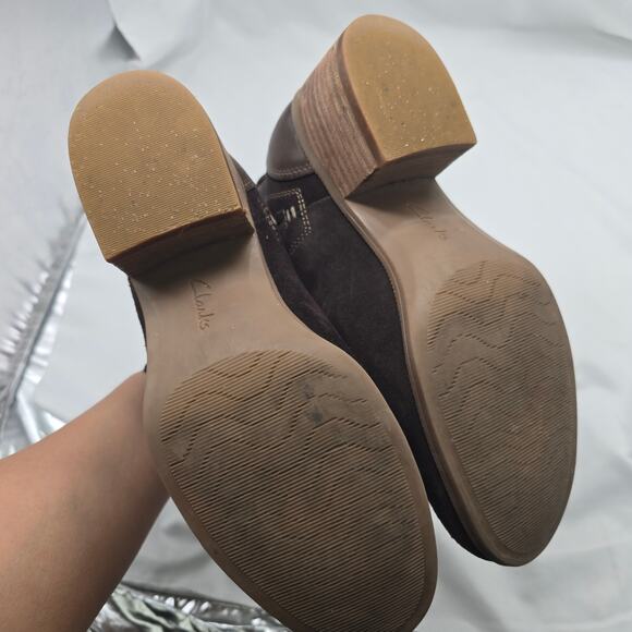 Clarks Maypearl Daisy Ankle Booties Dark Chocolate Brown Size 8 - Picture 7 of 8